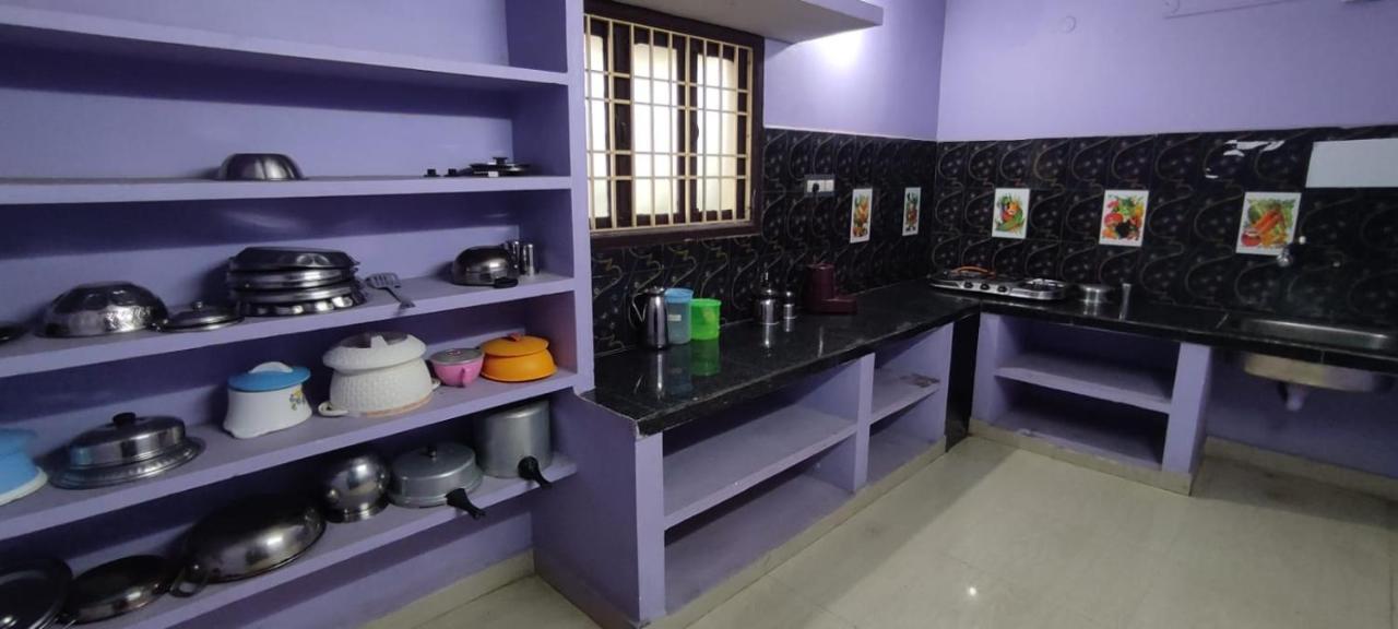 Отель Eagle Nest Residency Kottakuppam Экстерьер фото