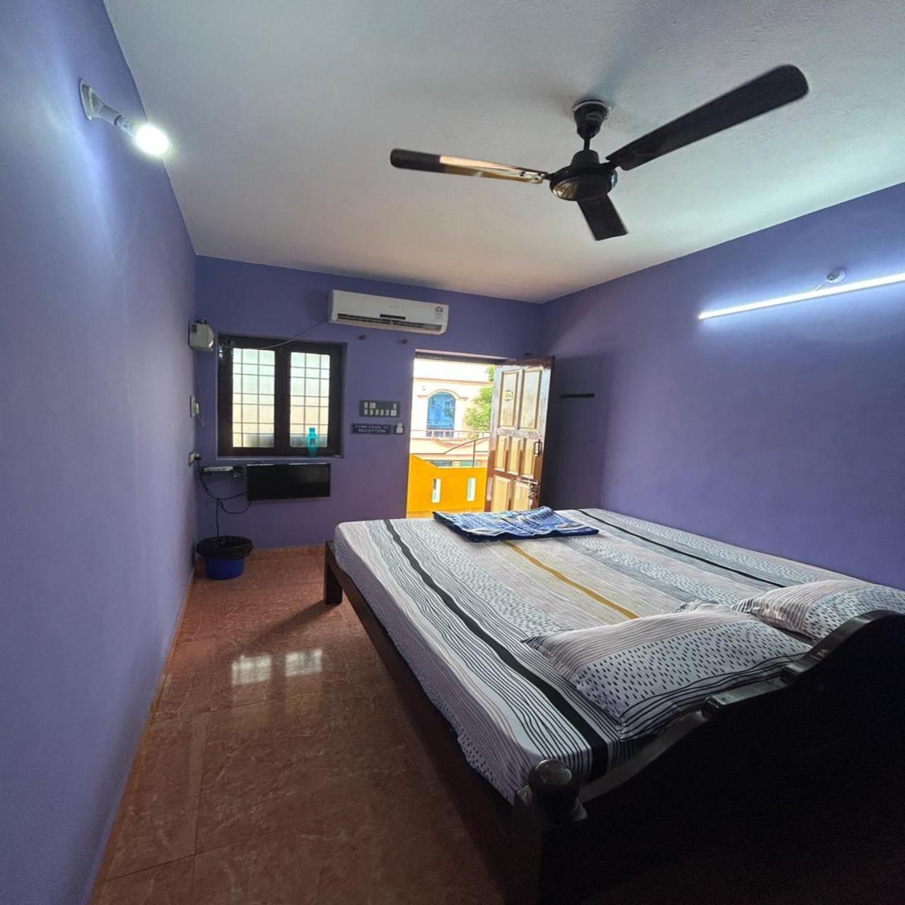 Отель Eagle Nest Residency Kottakuppam Экстерьер фото