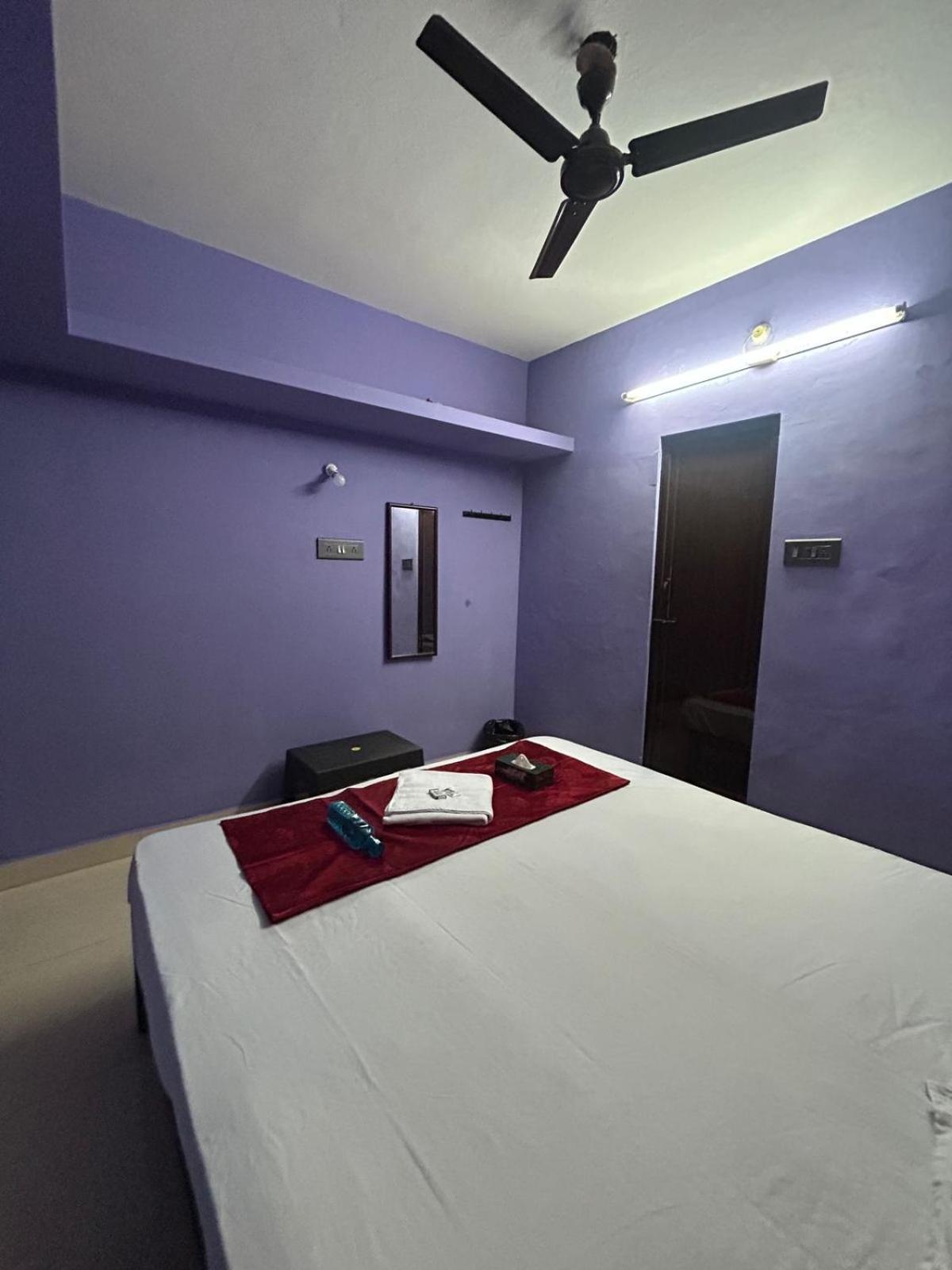 Отель Eagle Nest Residency Kottakuppam Экстерьер фото